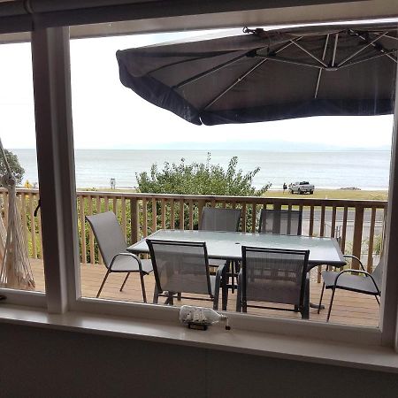 Coromandel Tapu - Beachfront Escape Bagian luar foto